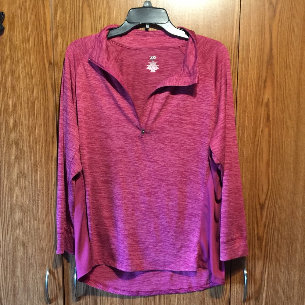 Athletic 3/4 zip pullover.  Size 1X